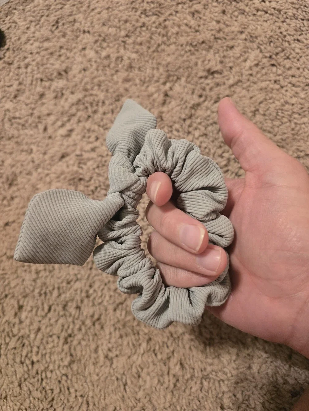 Like New Scrunchie Bundle - Lululemon & FP Movement (Free People)